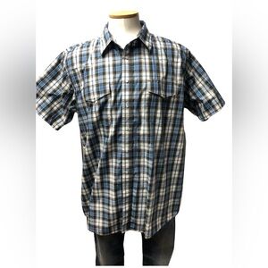 Wrangler Men's Blue and White Plaid Button Down Shirt